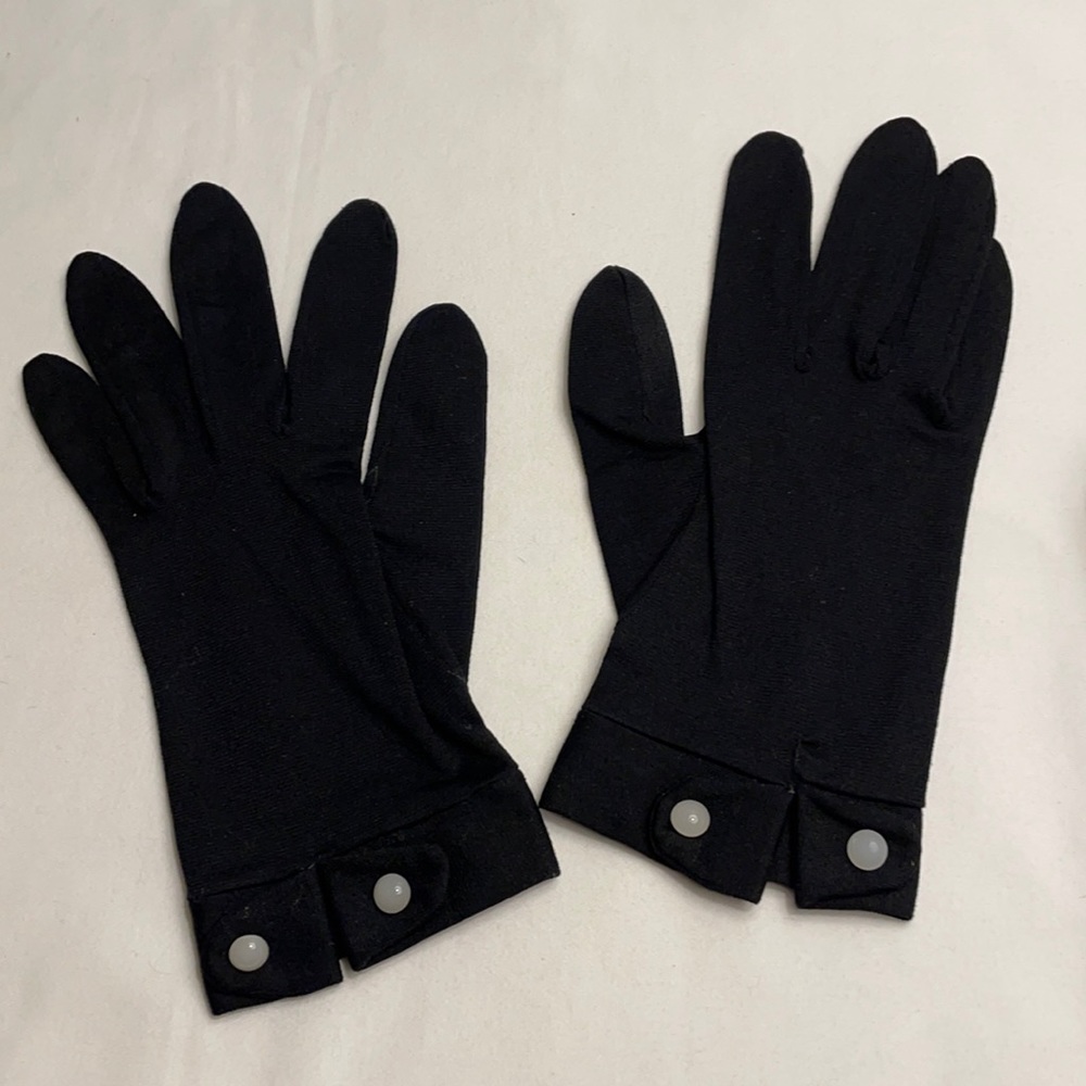 Vintage Black Gloves w/ Button Detail
